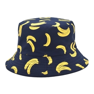 Sommerlicher Fischerhut aus Baumwolle in Dunkelblau mit gelbem Bananen-Print