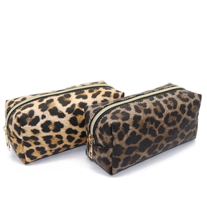 Damen Make Up Tasche Mit Leopardenmuster PU Leder Reise Kulturbeutel Organiser Tasche Goldener Reißverschluss Kosmetiktasche