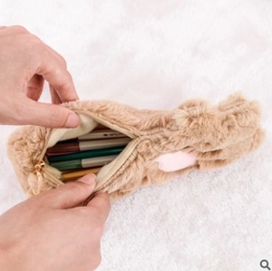 Astuccio a zampa di gatto in peluche marrone con grande capacità e chiusura a zip