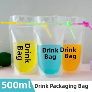 500ml stand-up frosted drink pouches with heart-shaped handle and colorful straws