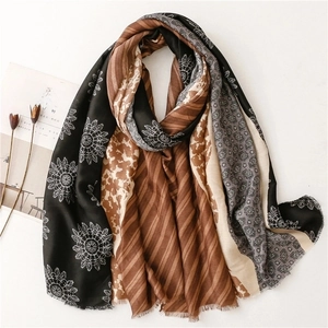 Bohemian Patchwork Floral Print Scarf Satin Polyester Soft Tassel Shawl Elegant Warm Wraps For Women