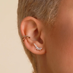 Chic wing-shaped ear studs with white marquise zircon and gold layered ear cuff set