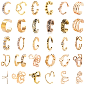 30-teiliges Set minimalistischer geometrischer Ear Cuffs in diversen Metall-Finishes
