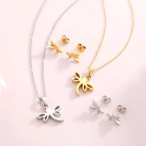 Fashionable dragonfly jewelry set with necklaces and stud earrings in gold and silver finish