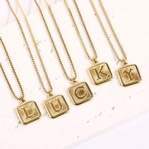 Initial Letter Pendant Necklace 316L Stainless Steel 18K Gold Plated Simple Square Alphabet Charm Box Chain Jewelry Women