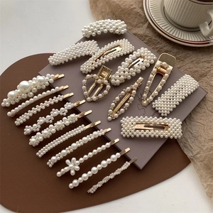 Vintage Artificial Pearl Hair Clips Alloy Metal Barrette Elegant BB Hairpin Women Girls French Style Headwear Styling Accessory