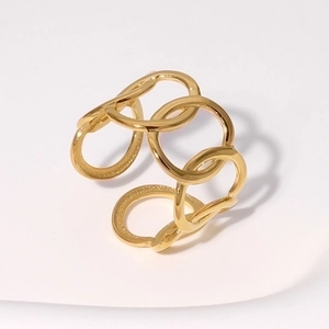 Minimalist 18k gold plated stainless steel open ring with interlocking chain design
