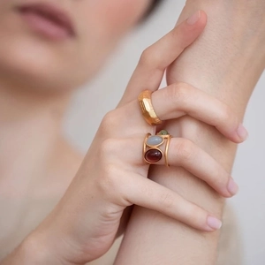 Vintage Open Adjustable Ring For Women With Brass 18K Gold Plated Multi Layer Natural Gemstones Red Green White