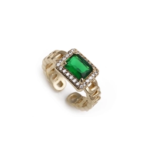 Vintage gold open ring featuring an emerald-cut green zircon with chain texture band