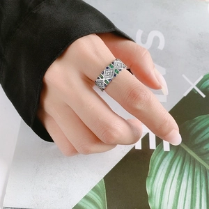925 silver vintage geometric open ring with sparkling white, green and blue rhinestones