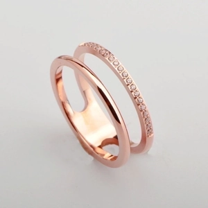 Double-layer rose gold titanium steel ring with micro-pave crystals for women