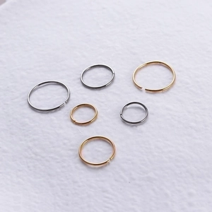 Aros de titanio G23 dorados y plateados para piercings de labio, nariz y cartílago