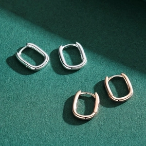 Minimalist geometric S925 silver rectangle hoop earrings in silver and rose gold