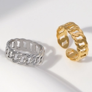 Adjustable Cuban link chain rings in polished gold and silver stainless steel