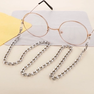 Close-up of silver stainless steel NK link chain for glasses with a minimalist design