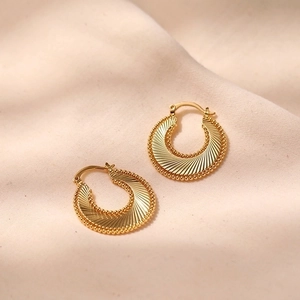 Bohemian gold plated brass C-shaped hoop earrings with vintage spiral textured pattern