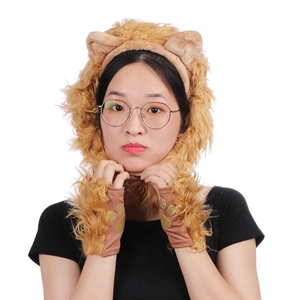 Plush lion costume set with headband ears and brown paw gloves for Halloween cosplay
