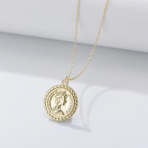 Queen Elizabeth II Relief Coin Pendant Necklace 925 Sterling Silver Retro Vintage Portrait Jewelry For Women