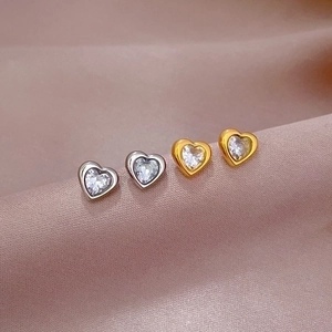 Heart Shaped Zircon Stud Earrings With Titanium Steel Minimalist Romantic Jewelry For Women