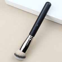 Close-up of model 170 makeup brush with gradient bristles and black handle detail