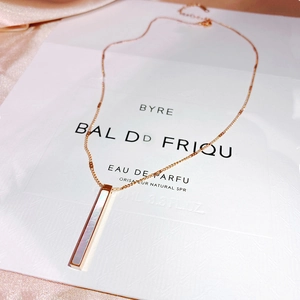 Elegant rose gold shell rectangle pendant necklace for women with mother of pearl inlay