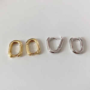 Minimalist S925 sterling silver oval U-shaped hoop earrings in gold and silver finishes