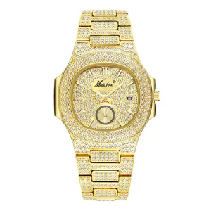 Luxury Iced Out Men Quartz Watch Full Rhinestone Metal Band Date Calendar Hip Hop Style Waterproof Wristwatch