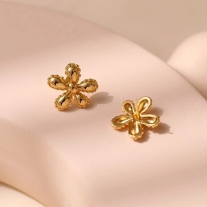 Minimalist flower stud earrings with 18K gold plating and textured petal details