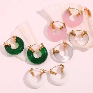 Set of 4 pairs C-shaped acrylic resin hoop earrings in green, pink, clear and white