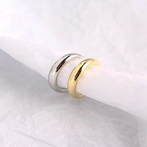 Minimalist S925 sterling silver rings in gold and silver finish with polished round bands