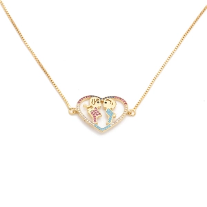 Gold adjustable box chain necklace with zircon heart pendant showing a kissing couple