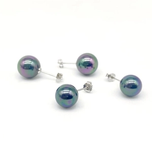 S925 sterling silver studs with colorful black pearls featuring iridescent metallic luster