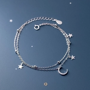 Bracciale a doppio strato in argento S925 con stelle lucide e ciondolo a luna scintillante