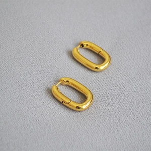 Boucles d'oreilles créoles ovales minimalistes en laiton plaqué or de style français chic