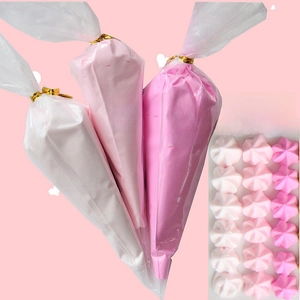 Confronto dettagliato della colla a crema fai-da-te rosa prima e dopo l'essiccazione