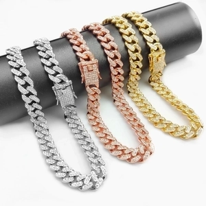 Hip Hop Cuban Link Chain Necklace Alloy Iced Out Rhinestone Streetwear Jewelry For Men Unisex Luxury Glistening