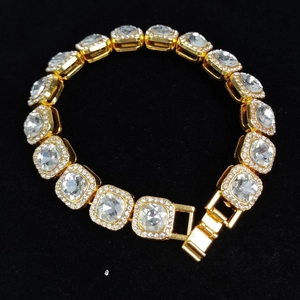 Iced Out Chain Necklace Alloy Rhinestone Hip Hop Style Rap Accessories Square Link Cushion Cut Stone Men Women Luxury