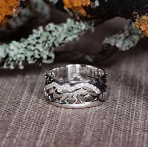 Vintage silver wolf themed ring with engraved nature mountain forest design for couples