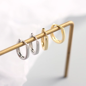 Minimalist U-shaped S925 sterling silver hoop earrings in gold and silver finish