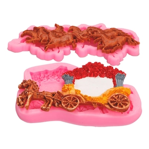 Molde De Silicona Para Fondant Carruaje Real Europeo Caballos Galopando Relieve DIY Decoración Pasteles Repostería Arcilla Resina