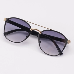 Vintage oval sunglasses with purple gradient lenses and gold double bridge frame