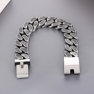 Punk vintage silver cuban chain bracelet for men with textured links and fold-over clasp