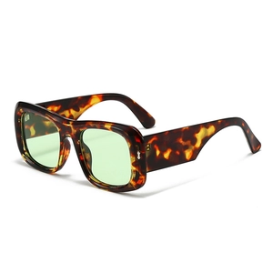 Retro thick-frame square sunglasses with tortoise texture and light green lenses