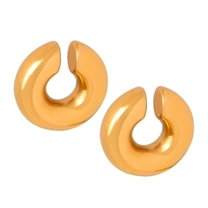 Glossy gold-plated C-shaped chunky hoop earrings for women in minimalist style