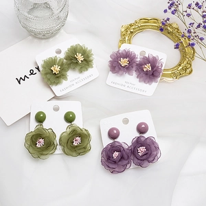 Boucles D'oreilles Fleurs 3D Avec Pétales En Maille Mousseline Et Tige En Argent 925 Style Fée Douce Pour Femmes