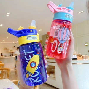 Child-friendly colorful plastic straw water bottle with cute cartoon rocket design