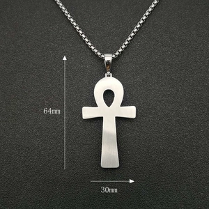 Detailansicht des ägyptischen Ankh-Anhängers mit Maßen 64mm Höhe und 30mm Breite