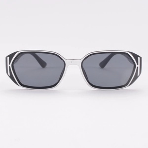 Classic black square sunglasses for women with silver H-shaped metal temple accent