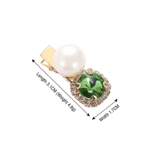 Green crystal and white pearl hair clip with rhinestones, sized 3.1x1.7cm at 4.8g