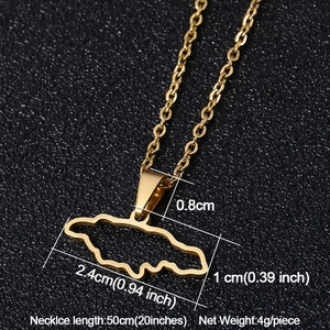 Detailed size chart of the Jamaica map pendant with dimensions and 50cm chain length